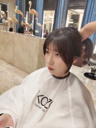 -AKOZO Beauty Salon