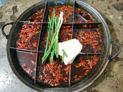 九宫格锅底-化龙桥九宫格火锅(清水河店)