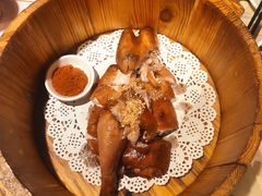-胡桃里音乐酒馆(环亚凯瑟琳广场店)