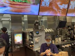 -麦当劳(东方时代广场分店)