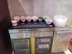 -小蛮椒麻辣烫·麻辣拌(青浦宝龙店)