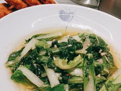 -荷花亭·湖北融合菜(十堰武商MALL店)