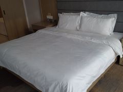 -兴芮温泉度假区