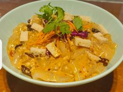 -95号酱骨·一块豆腐(展春园西路店)
