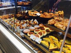 -PARIS BAGUETTE巴黎贝甜(周浦万达店)
