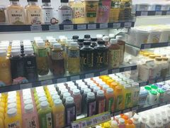 -全家便利店(莲花池东路店)