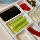 在四季民福烤鸭店，我准确的知道了豆汁的味道[笑哭][笑哭]