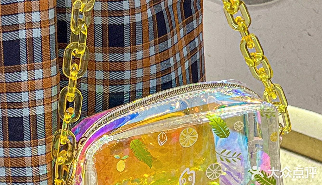 CoCo这杯绿豆冰沙太解暑啦💫现煮好绵密！