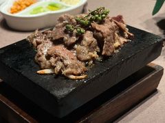 -左庭右院鲜牛肉火锅黑金店(陆家嘴中心店)