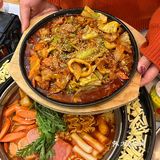 超有🇰🇷韩式氛围的年糕火锅&鱼饼汤！🐟我太爱了