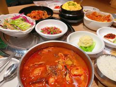 -本家韩国烤肉(青岛万象城店)