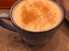 姜黄蜂蜜热奶-The Rug Cafe(王府中环店)