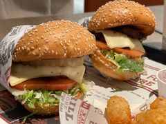 -The Habit Burger Grill 哈比特汉堡(复兴soho店)
