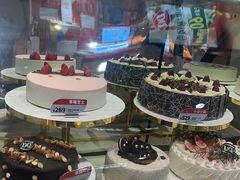 -DQ·蛋糕·冰淇淋(虹口龙之梦店)