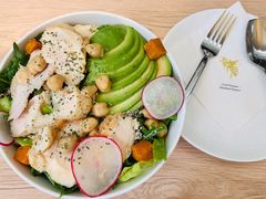 牛油果烧鸡沙拉-农畉LONFOOD(福田星河COCOPark店)