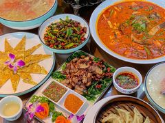 -八木轩·寻味大理白族民俗餐厅(文献路店)