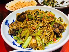 -窄巷子陕菜馆·地道陕西菜(粉巷店)
