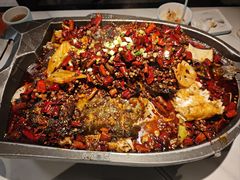 -江边城外烤全鱼(世茂广场店)