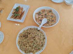 -鹏城人家海鲜酒家·23年老字号(较场尾店)