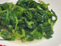 -HOMES上海本帮菜(襄阳公园店)