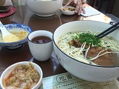 -百年老字号·观振兴蟹黄面·三虾面·苏式面(观前街富仁坊巷店)