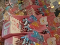 -花花卷卷·鲜食蛋糕(静安久光百货店)