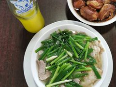 -金卯白肉罩火烧