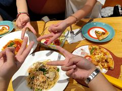 -菲滋意式休闲餐厅(北仑银泰城店)