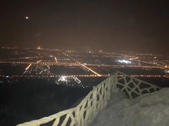 -鬼笑石后山停车场