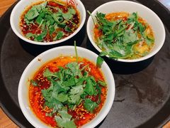 -万记麻辣烫国展总店