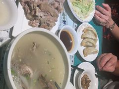 -贯贯吉·清真餐厅(浙江中路店)