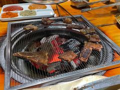 年8班秘制牛仔骨-7年8班朝鲜族非遗美食(三钢里店)