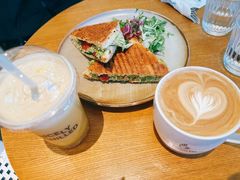 青酱鸡肉三明治-Jamaicablue Coffeeshop(中央广场店)