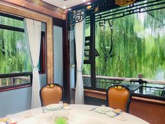 -鹊华居·地道鲁菜·海鲜·融合味(大明湖店)