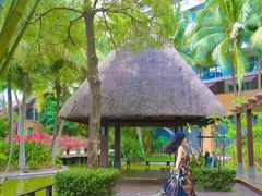 -三亚湾海居铂尔曼度假酒店