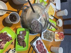 -养牛邓·潮汕牛肉海鲜自助火锅(广州店)