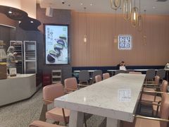 大堂-奈雪的茶(青岛卓悦里INTOWN店)