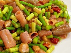 -超越海鲜屋(飞龙物业店)