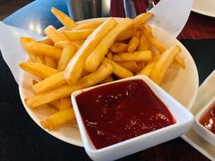 香脆薯条-WOLFGANG PUCK KITCHEN & BAR(迪士尼小镇店)