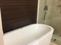 -青岛海尔洲际酒店