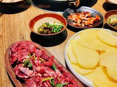 -贵厨酸汤牛肉(小十字店)