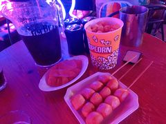 -UP嘻哈酒吧(粉巢店)