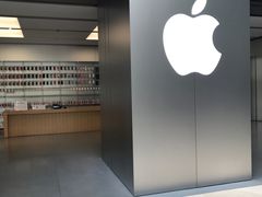 -Apple零售店(华贸购物中心店)