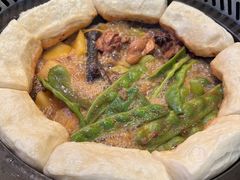 -哈尔滨烧烤·山河村铁锅炖(交大店)