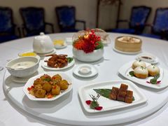 脆皮乳鸽-海逸海鲜酒家(古北店)