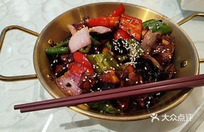 Olive-Flavored Spare Ribs