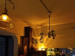 -Mx.cocktail bar