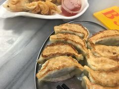鲜肉韭菜煎饺-芬芳甜品(同福路店)