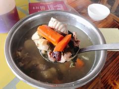 粉葛例汤-大赤坎肥仔强烧味海鲜餐厅(大赤坎店)