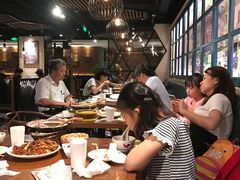 大堂-南拳十三姨·潮汕砂锅粥(世纪金源店)